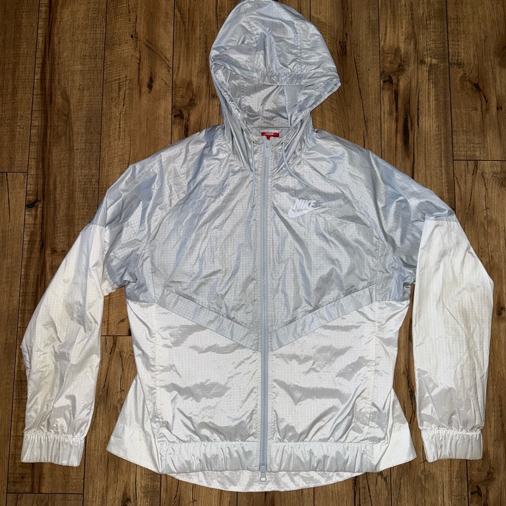 Nike windbreaker